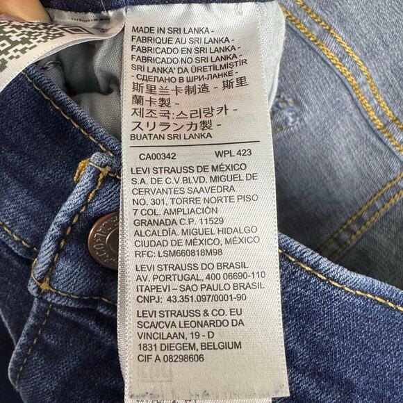 Levi's Blue Denim Classic Straight Jeans Plus Size 22W - Picture 12 of 12